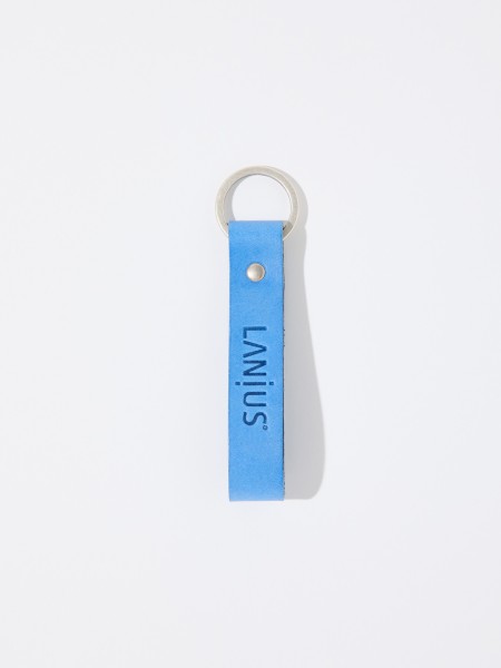 LANIUS - Schlüsselanhänger - aus vegetabil gegerbtem Leder - dove blue