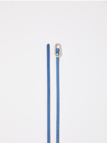 LANIUS - Skinny Gürtel - aus vegetabil gegerbtem Leder - dove blue